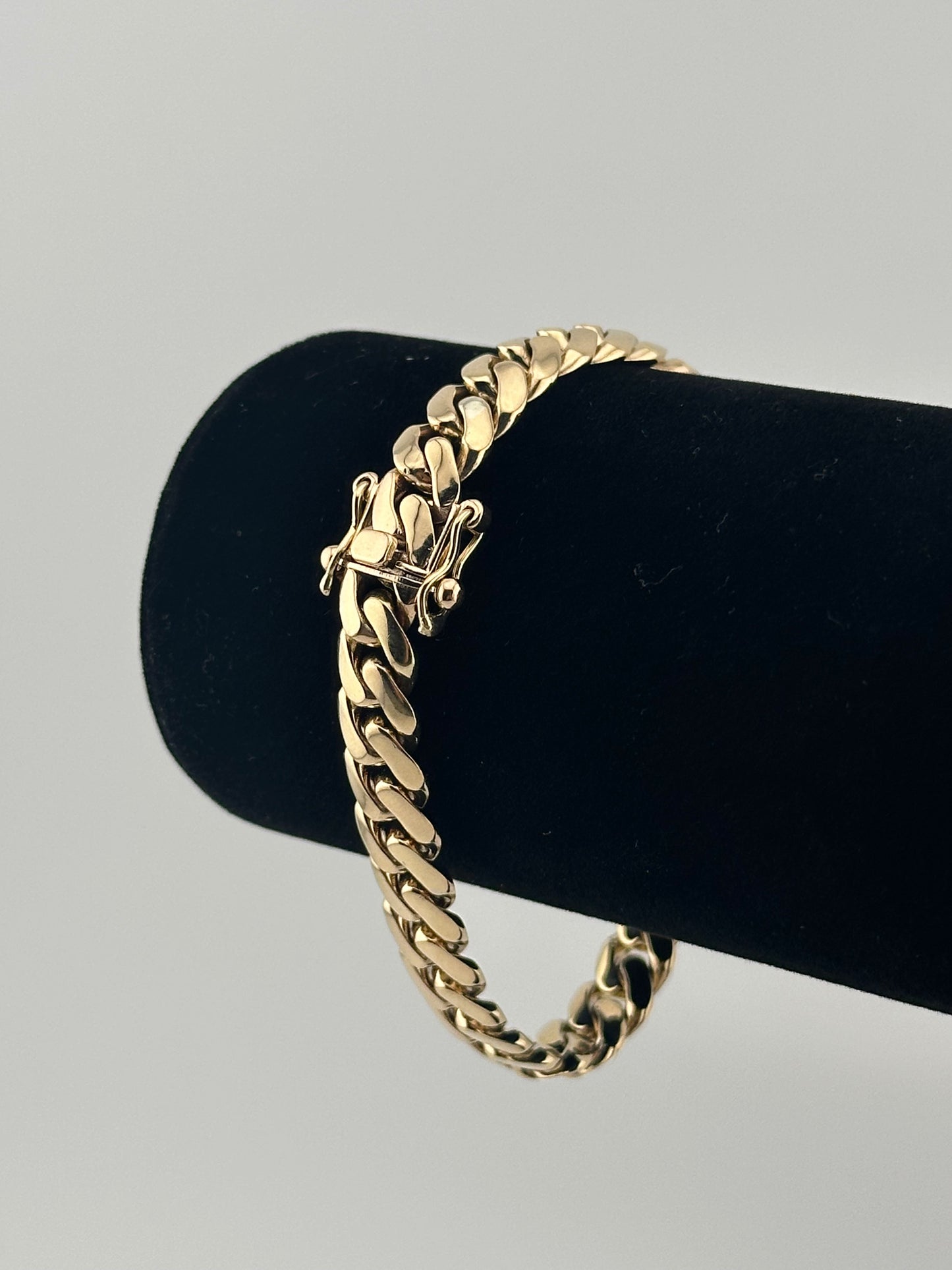 14K YELLOW GOLD SEMI-SOLID BRACELET